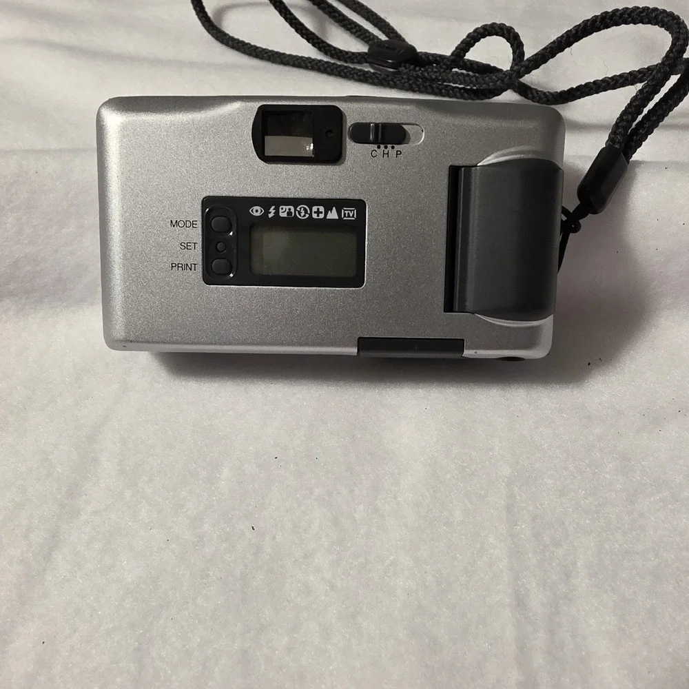 Konica BM-S 100 Super Big Mini APS Film Camera - Silver - 28mm f/3.5 Lens + Case